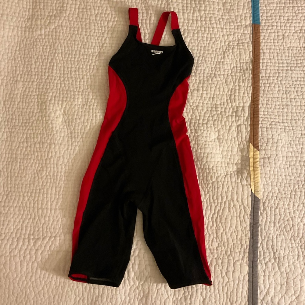 Speedo Female Swimsuit-Powerplus Kneeskin size 28